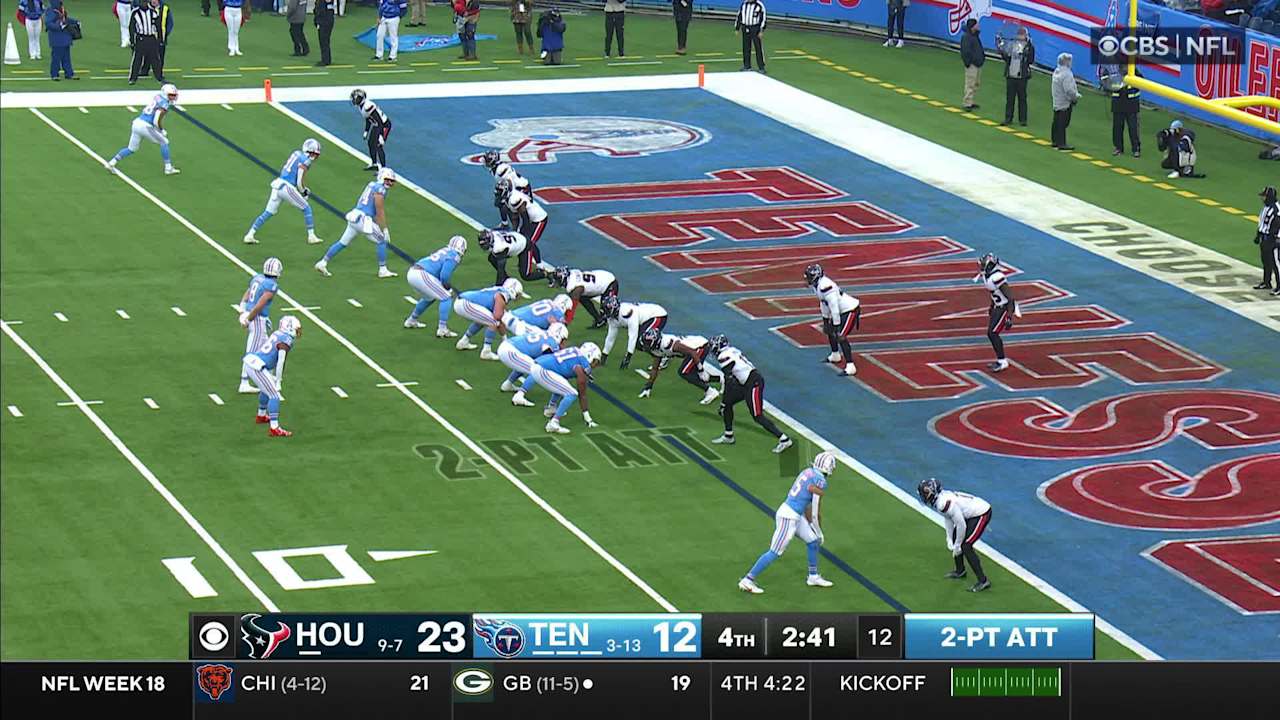 Tennessee Titans quarterback Will Levis lofts 2-PT conversion pass to ...