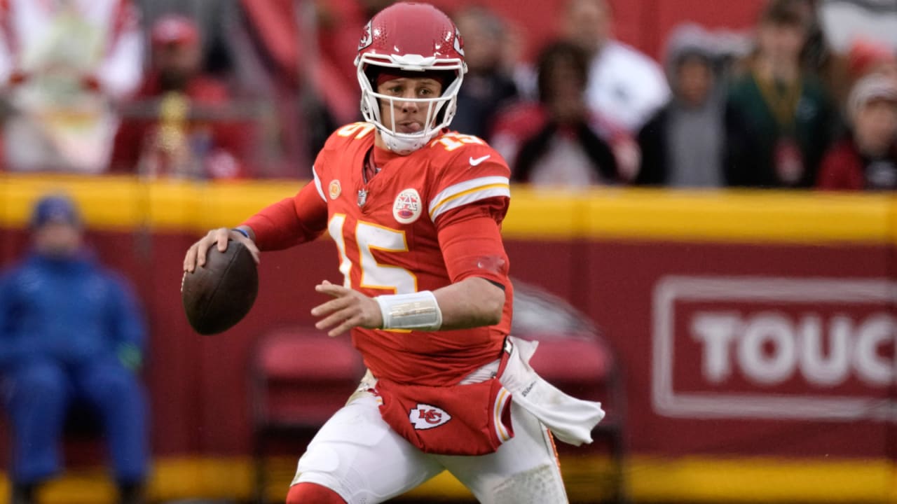 Chiefs QB Patrick Mahomes on offensive inconsistencies: 'If we clean it up,  we can beat anybody