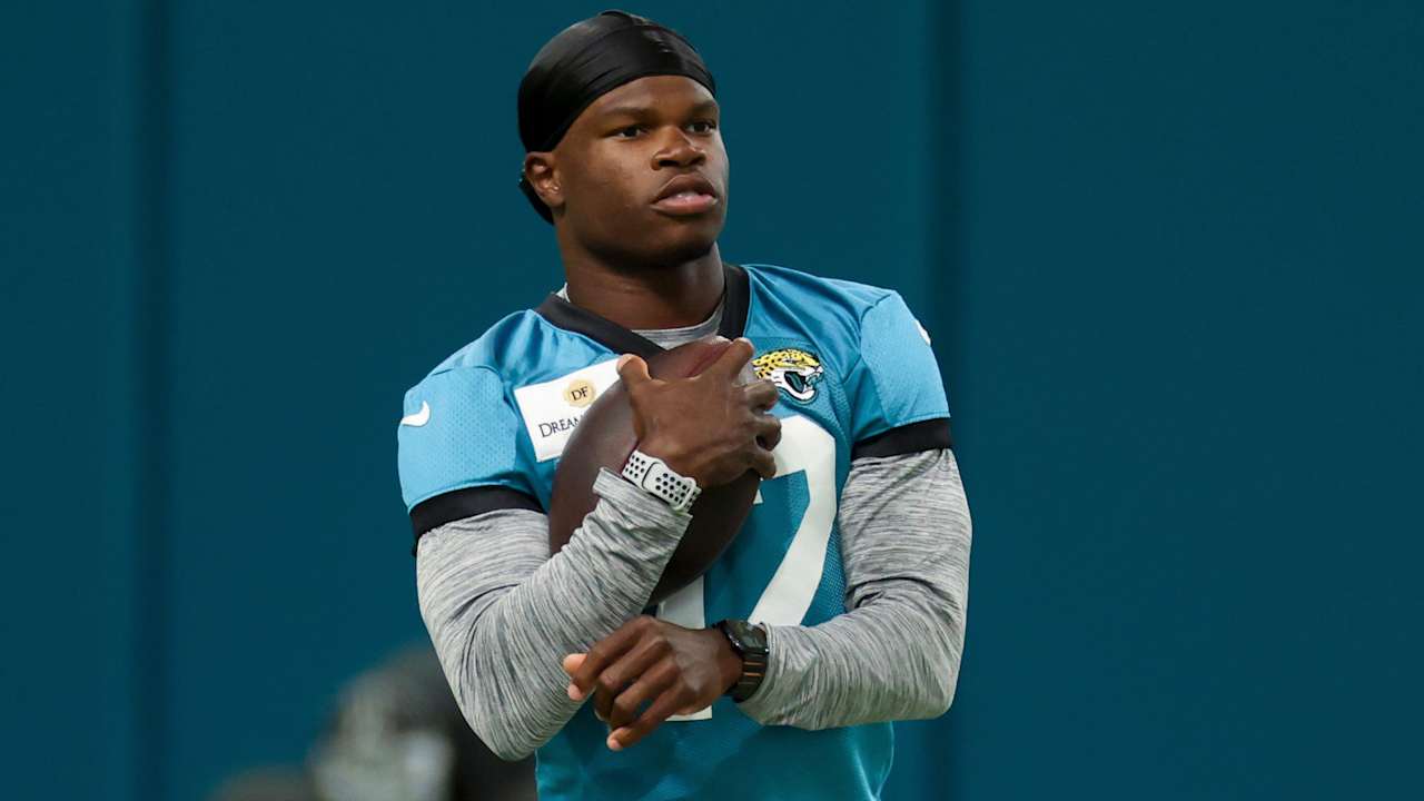 Jaguars' Travis Hunter fine with questions over two-way role: It's been talked about 'my whole career'