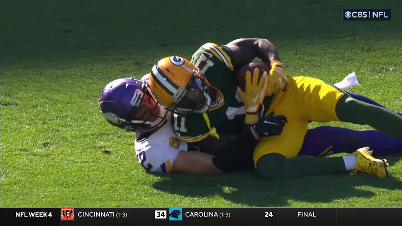 Green Bay Packers quarterback Jordan Love connects down field with wide