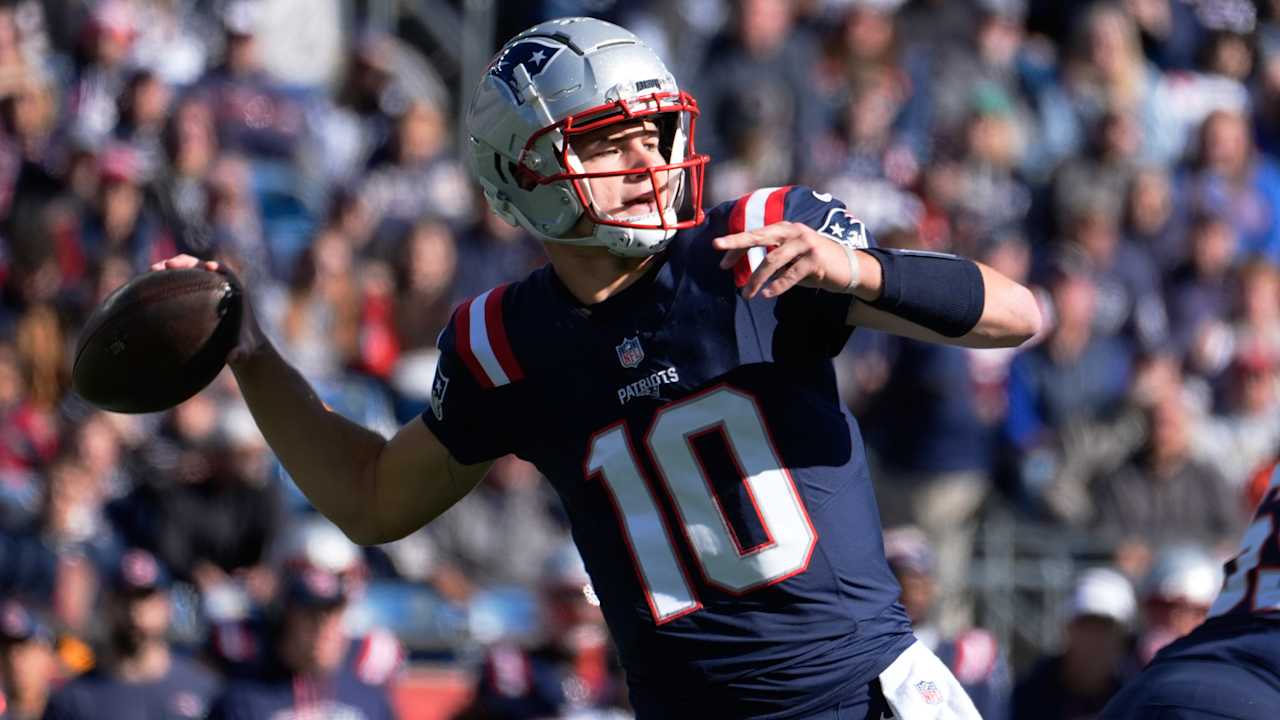 Patriots QB Drake Maye suffers a concussion in the first half against the Jets