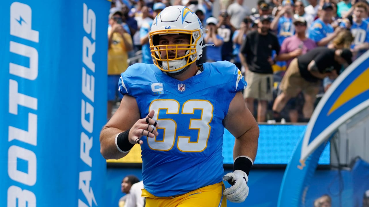 Veteran center Corey Linsley set to retire following release from Chargers