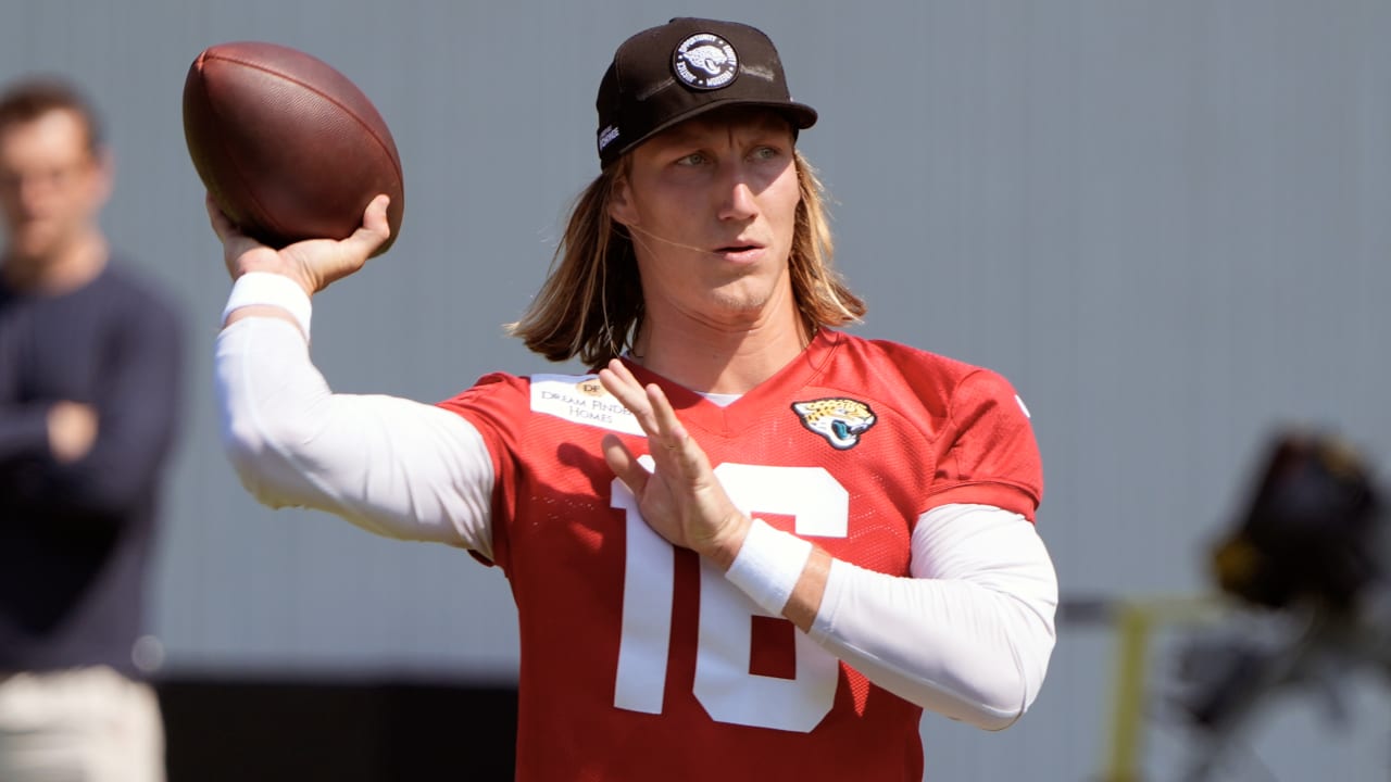Which NFL players will improve in 2024?  Trevor Lawrence, Bryce Young are among nine locks to rise