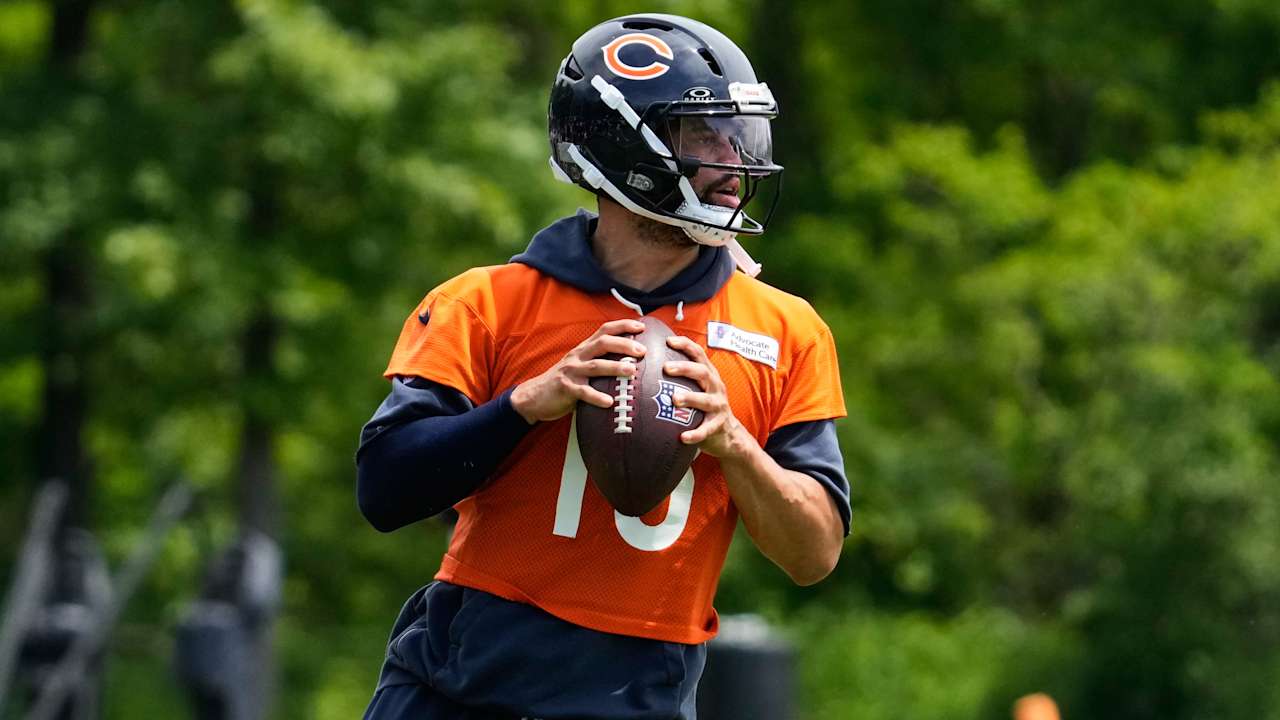 2026 NFL Fantasy QB Rankings: Draft Tiers & Analysis Revealed