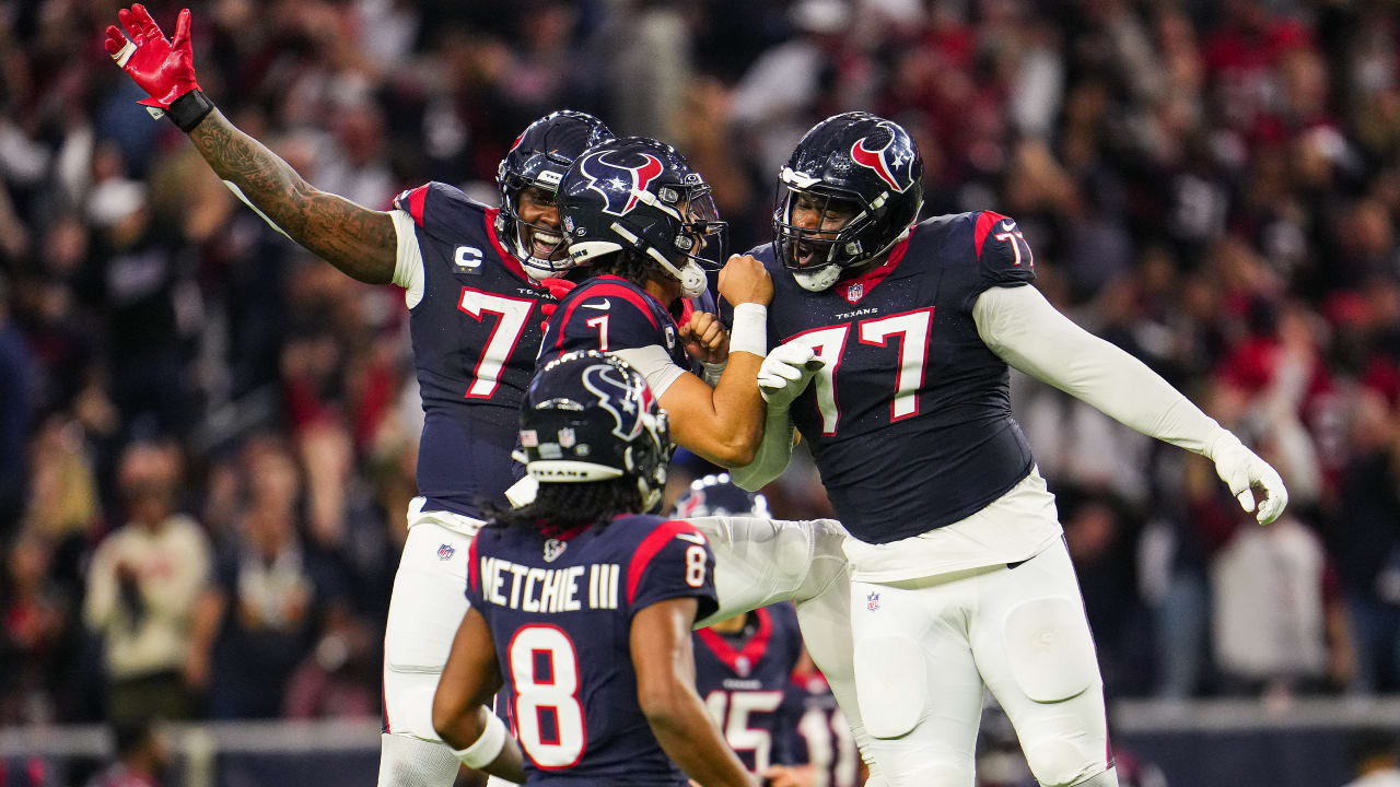 Houston Texans Defeat Cleveland Browns in Super Wild Card Weekend with Amari Cooper's Help