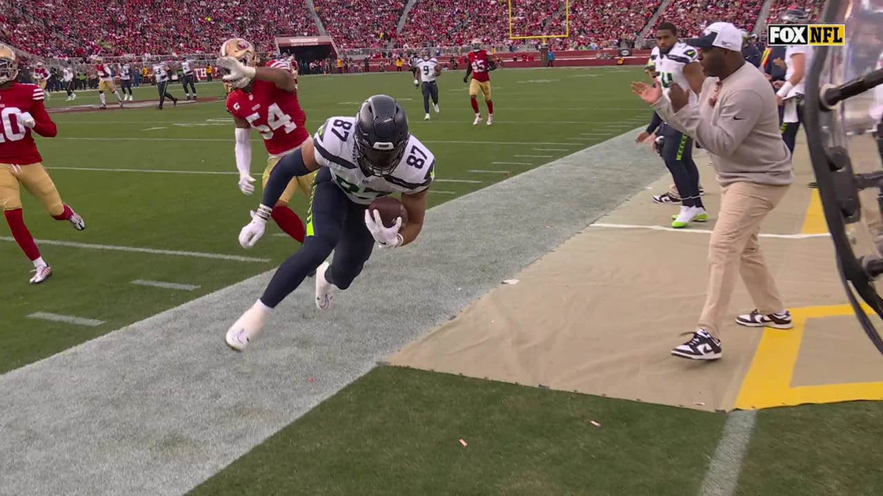 Seattle Seahawks quarterback Drew Lock's 26-yard strike to tight end ...