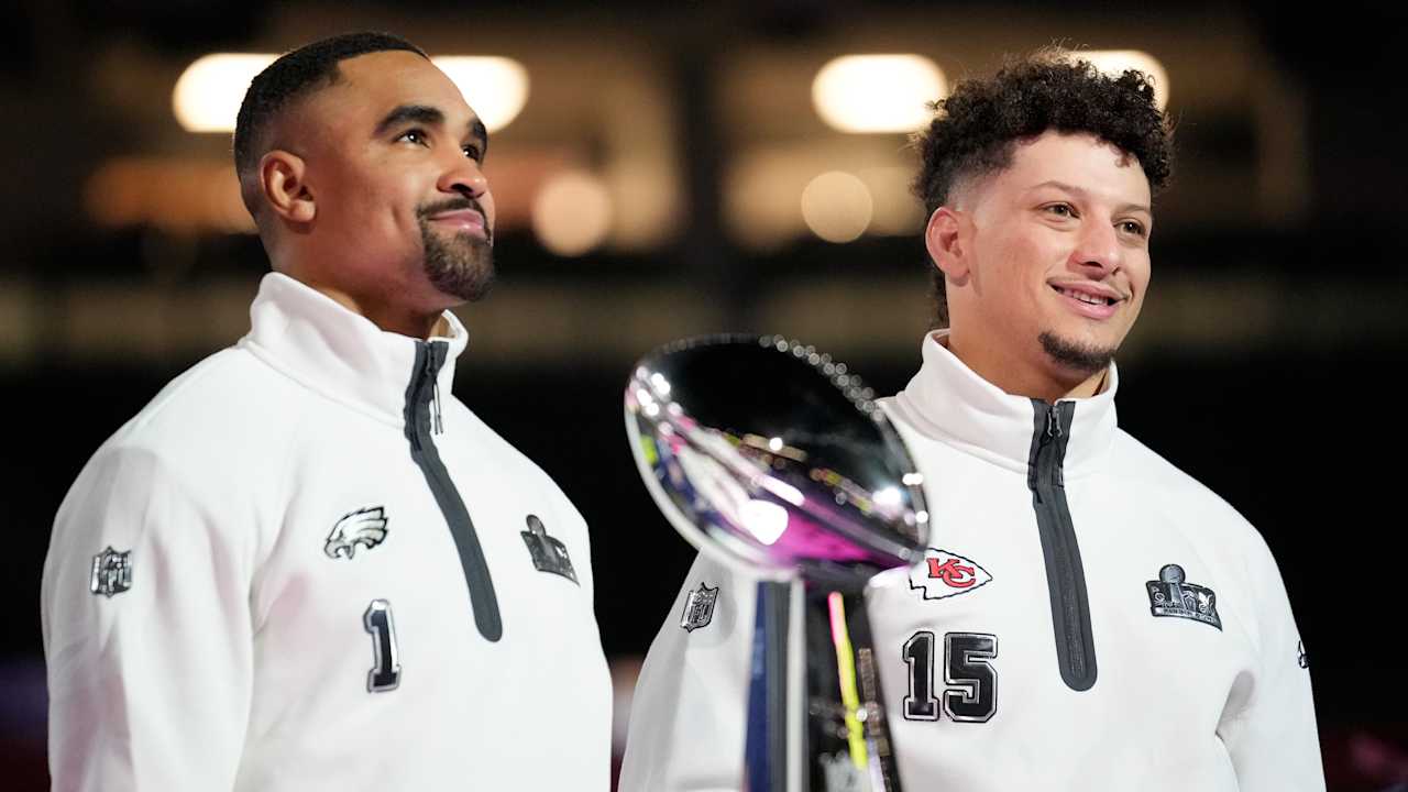 Super Bowl picks, odds, scores for Chiefs vs. Eagles: Who do analysts predict will win on Sunday?