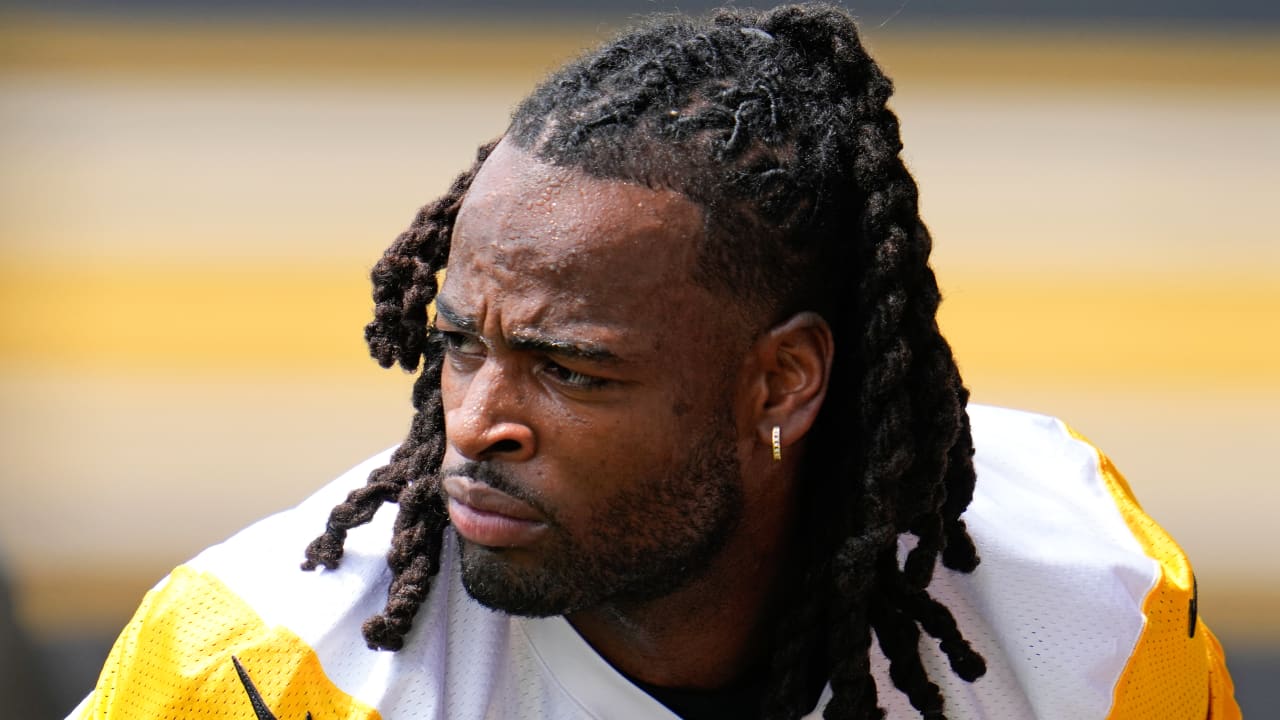 Steelers RB Najee Harris wants to stay in Pittsburgh, was ‘disappointed for a minute’ when team declined option