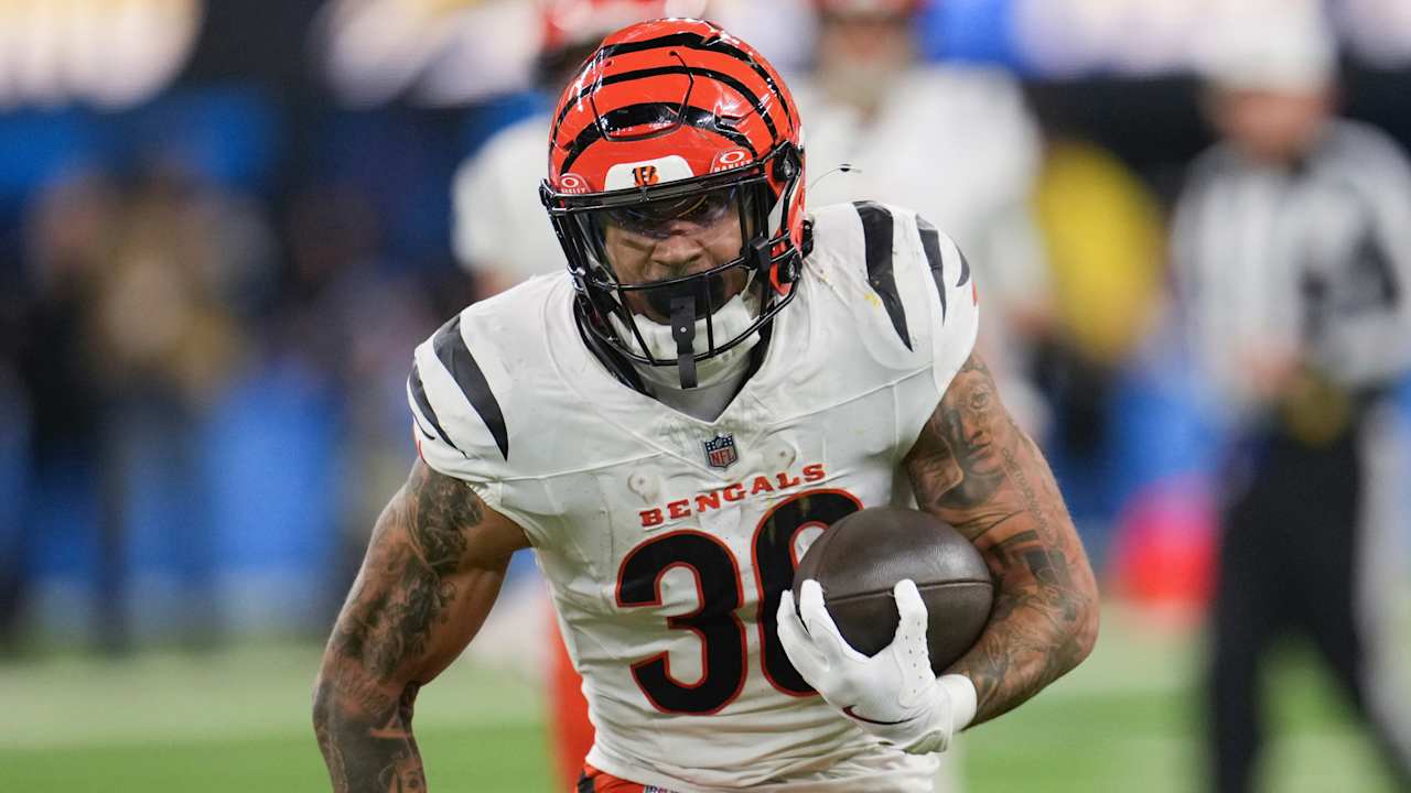 NFL Fantasy 2024 Start 'Em, Sit 'Em Running backs for Week 13