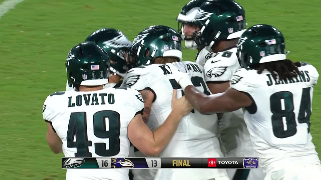 Philadelphia Eagles kicker Jake Elliott closes Eagles' first preseason