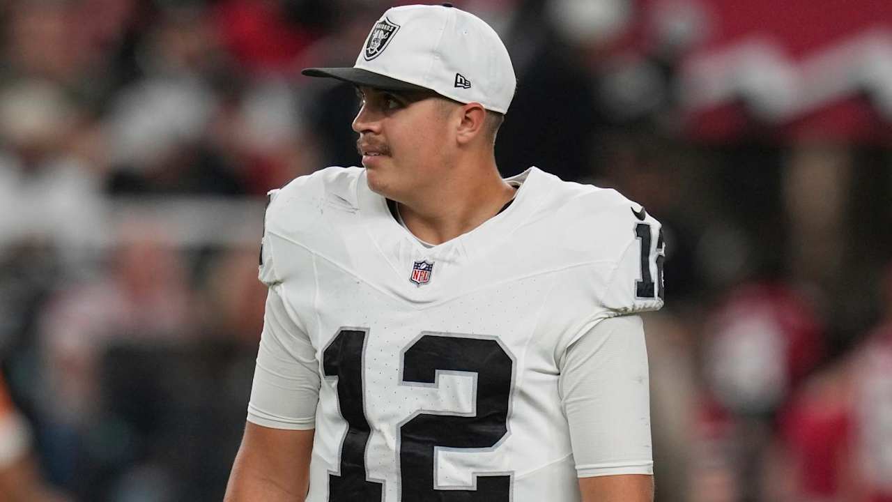Raiders QB Aidan O'Connell suffered fractured wrist in preseason finale, expected to be out 6-8 weeks