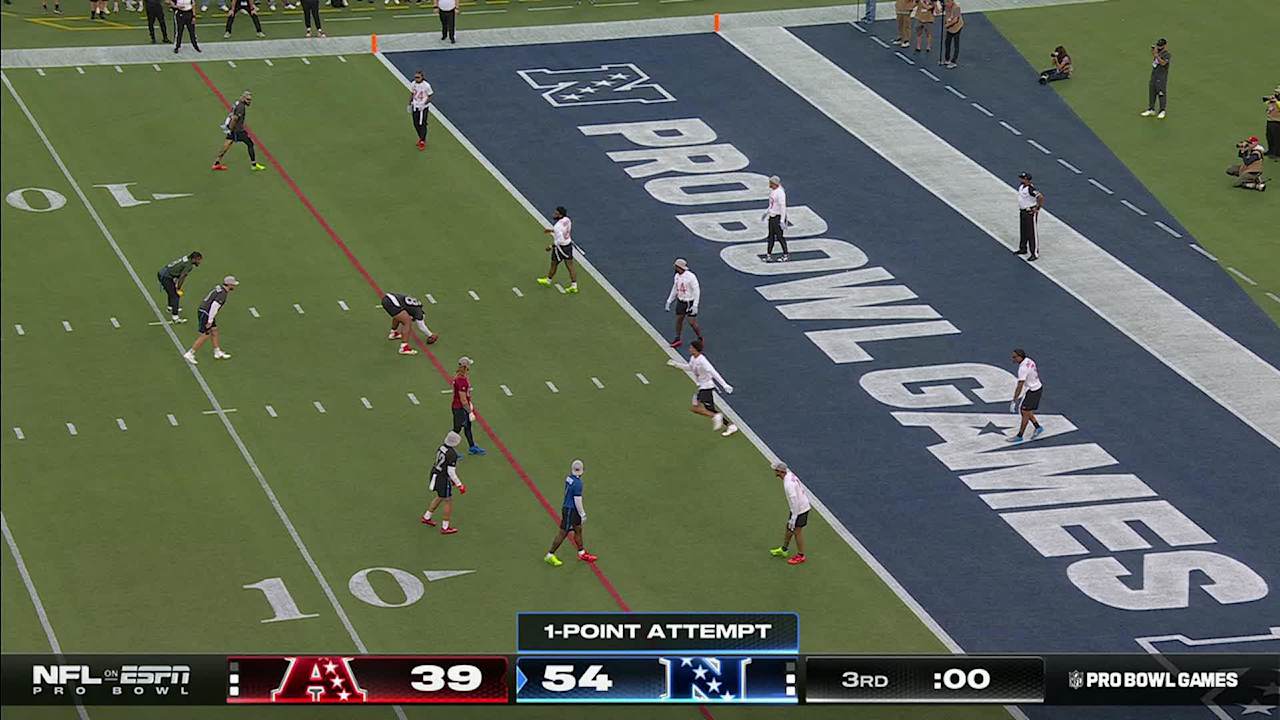 Green Bay Packers running back Josh Jacobs' out-breaking route ...