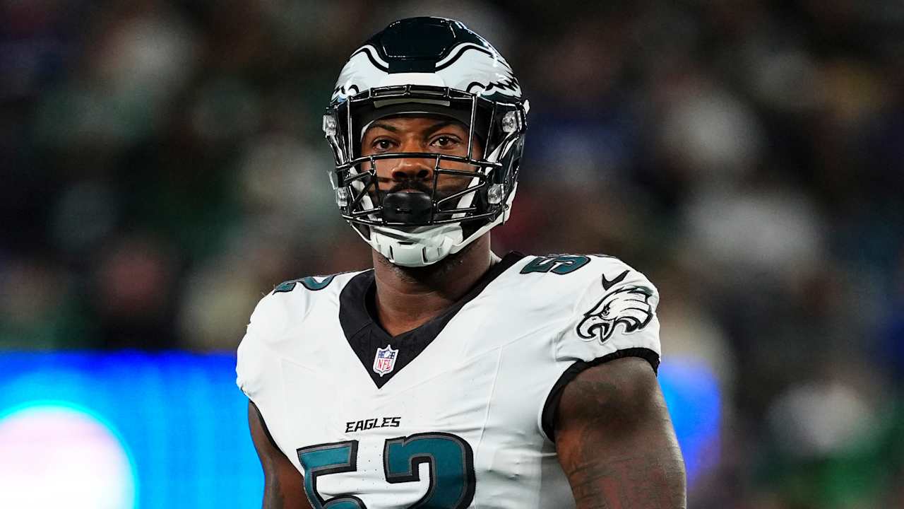 Eagles pass rusher Za'Darius Smith announces retirement midway through 11th NFL season