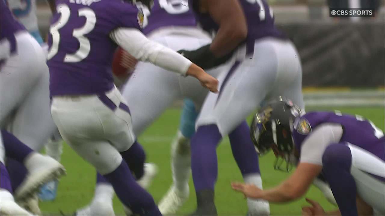 Baltimore Ravens kicker Tyler Loop's 64-yard field goal against ...
