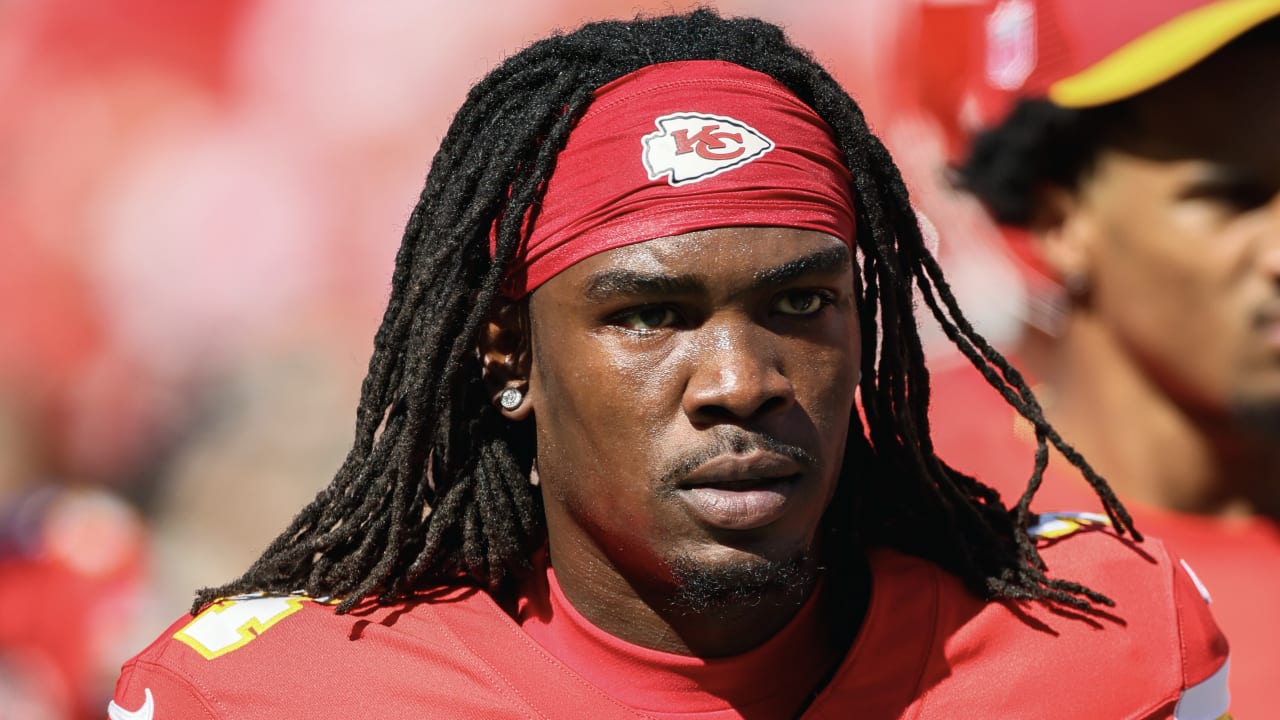 Chiefs WR Rashee Rice issues a statement apologizing for his role in a multi-vehicle accident