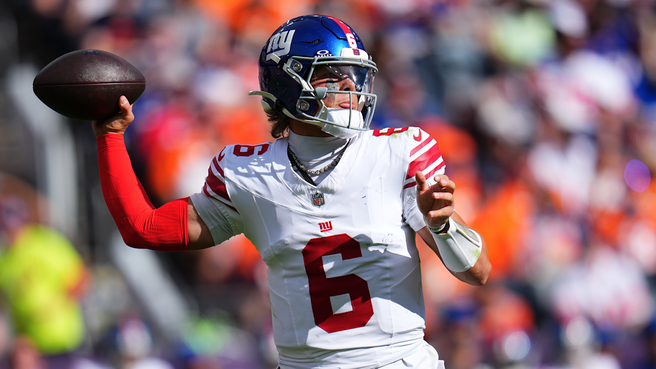 NFL Fantasy 2025 Start ‘Em, Sit ‘Em: Quarterbacks for Week 8