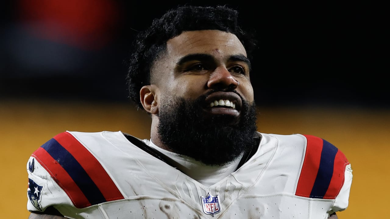 Ezekiel Elliott happy to be back with Cowboys: ‘It feels great to be home’