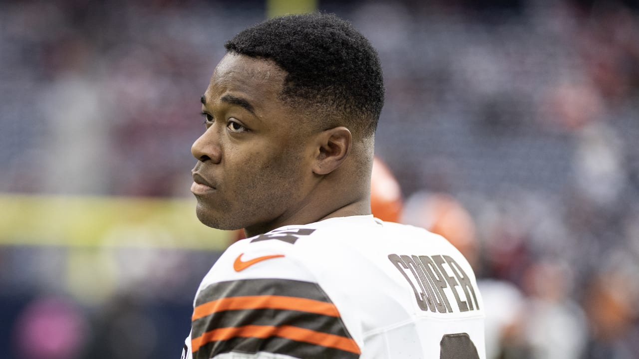 Amari Cooper, seeking new contract, absent from Browns’ mandatory minicamp