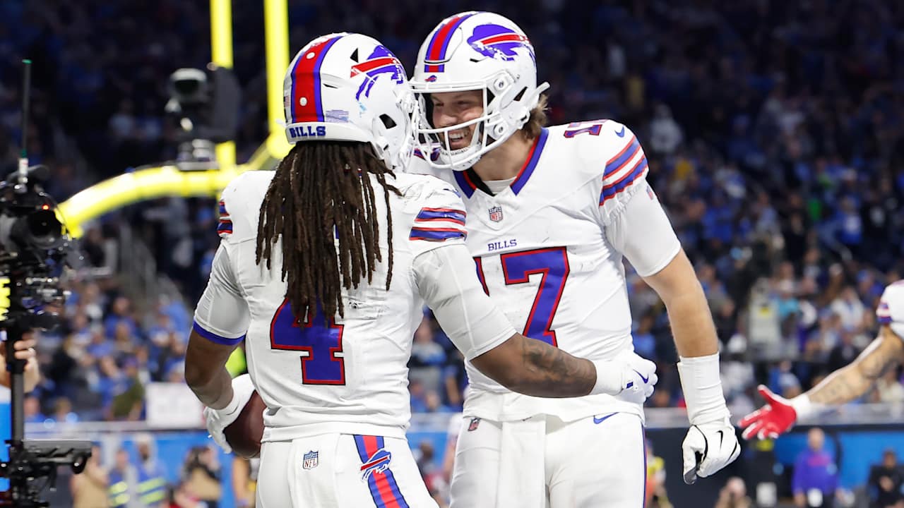 Josh Allen, Bills offense reach new level in victory over banged-up Lions