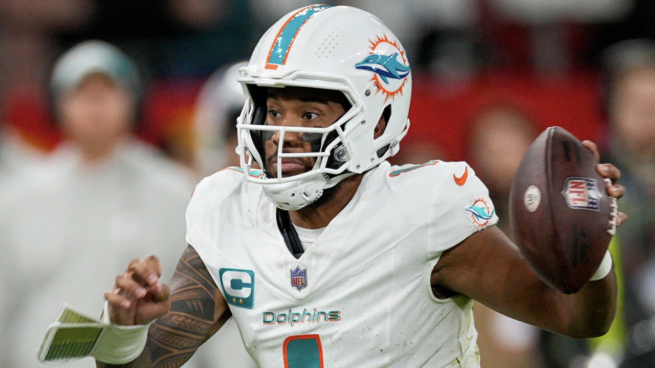 Tua Tagovailoa shoulders blame for Dolphins' comeback falling short vs.  Chiefs: 'It was my fault