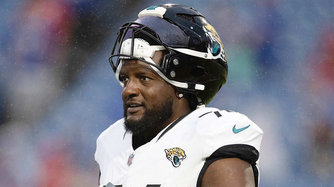 De Vikingen verwierven OT Cam Robinson van de Jaguars in ruil voor een draft pick-compensatie