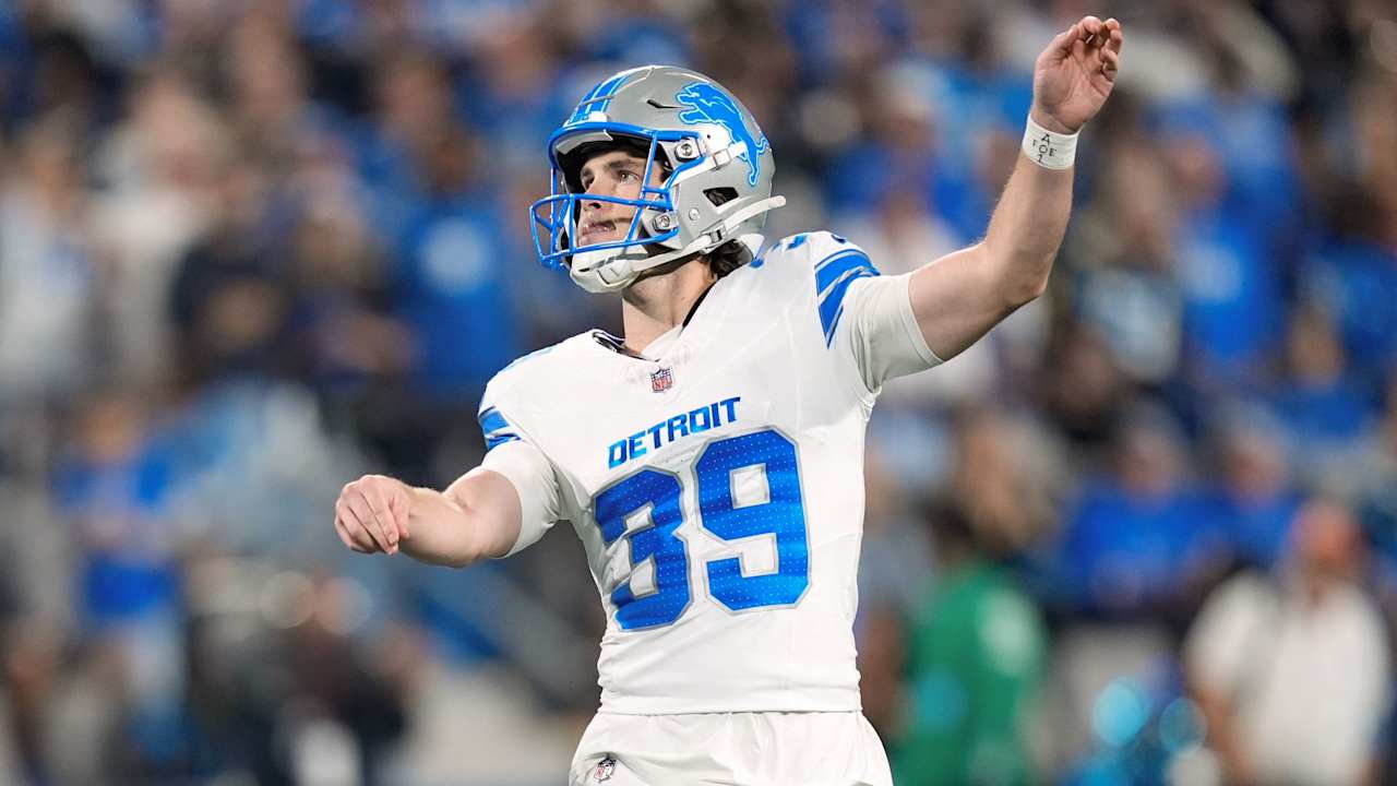 Detroit Lions kicker Jake Bates 43-yard field goal trims Caroline ...