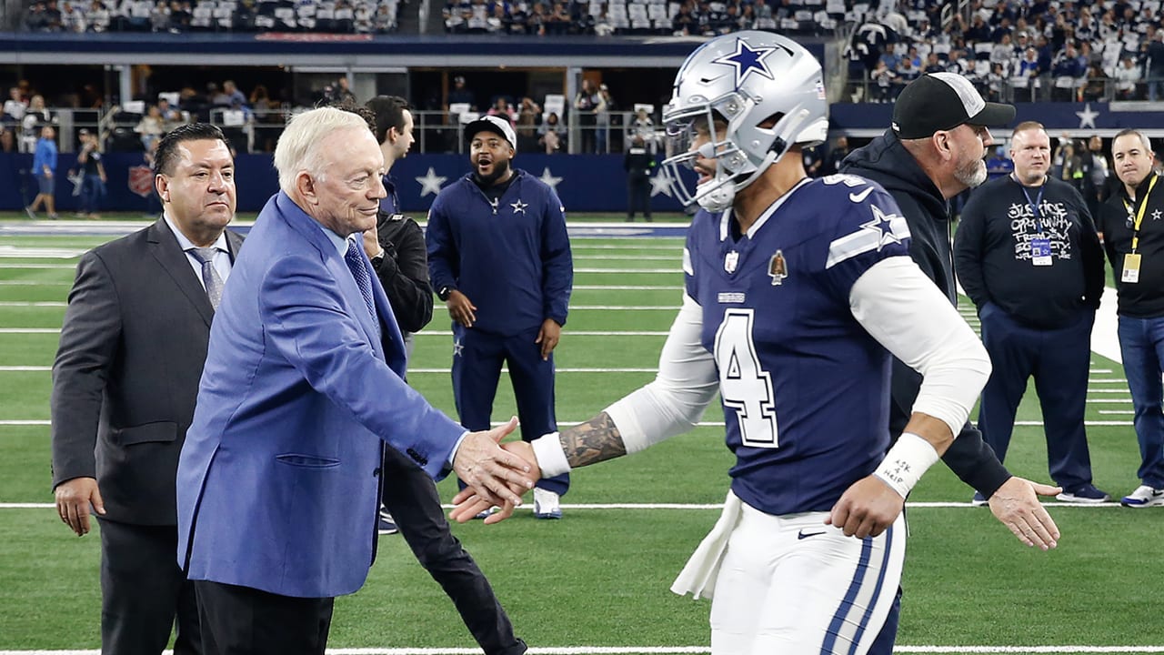 Jerry Jones,Dak Prescott