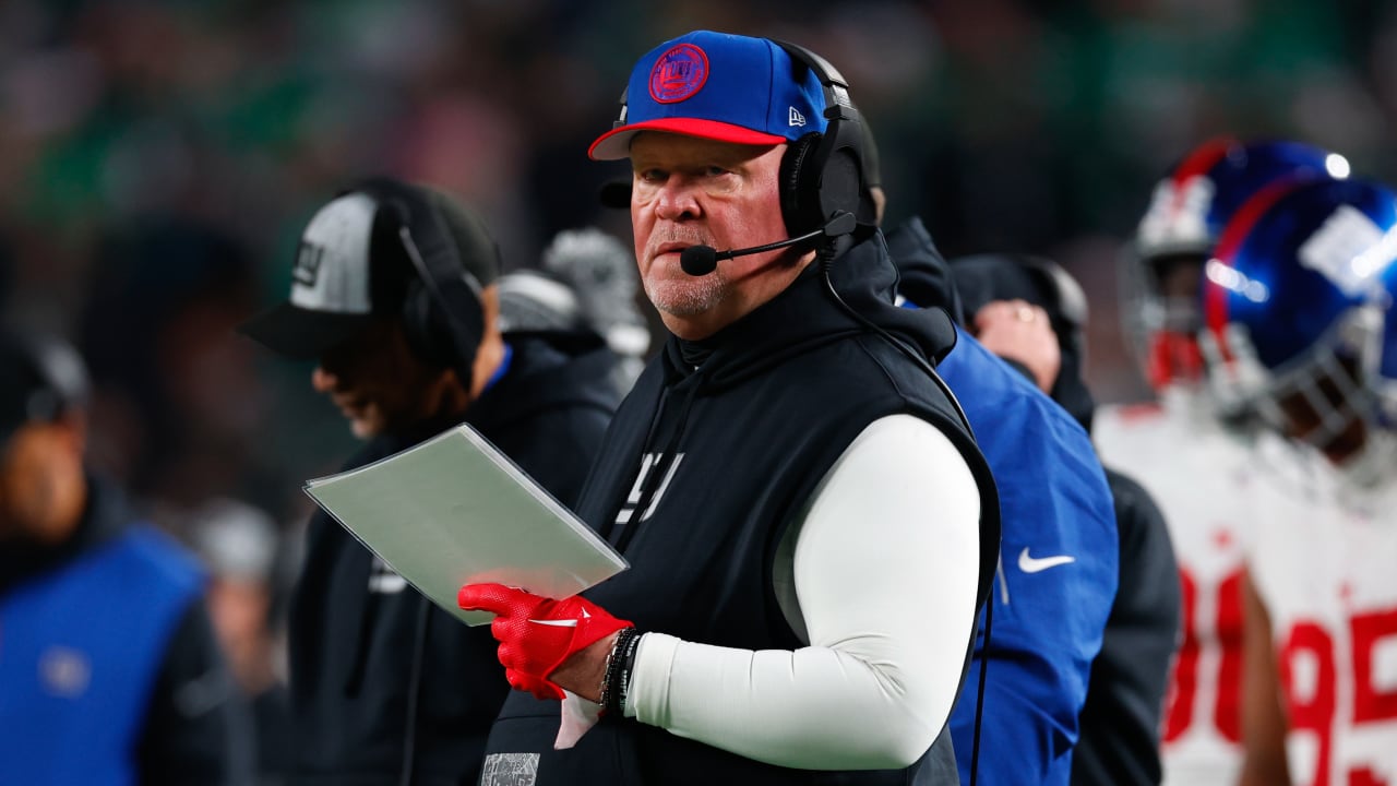 Wink Martindale resigns as Giants defensive coordinator after two