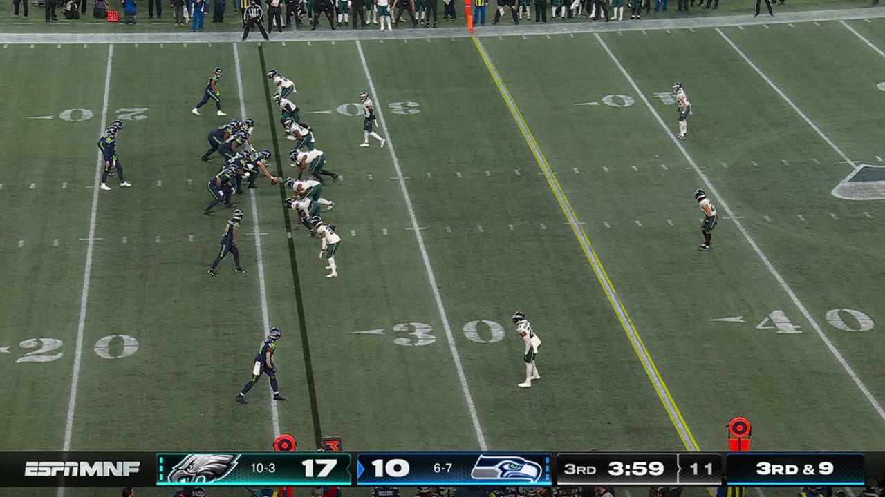 Philadelphia Eagles defensive linemen Brandon Graham and Fletcher Cox