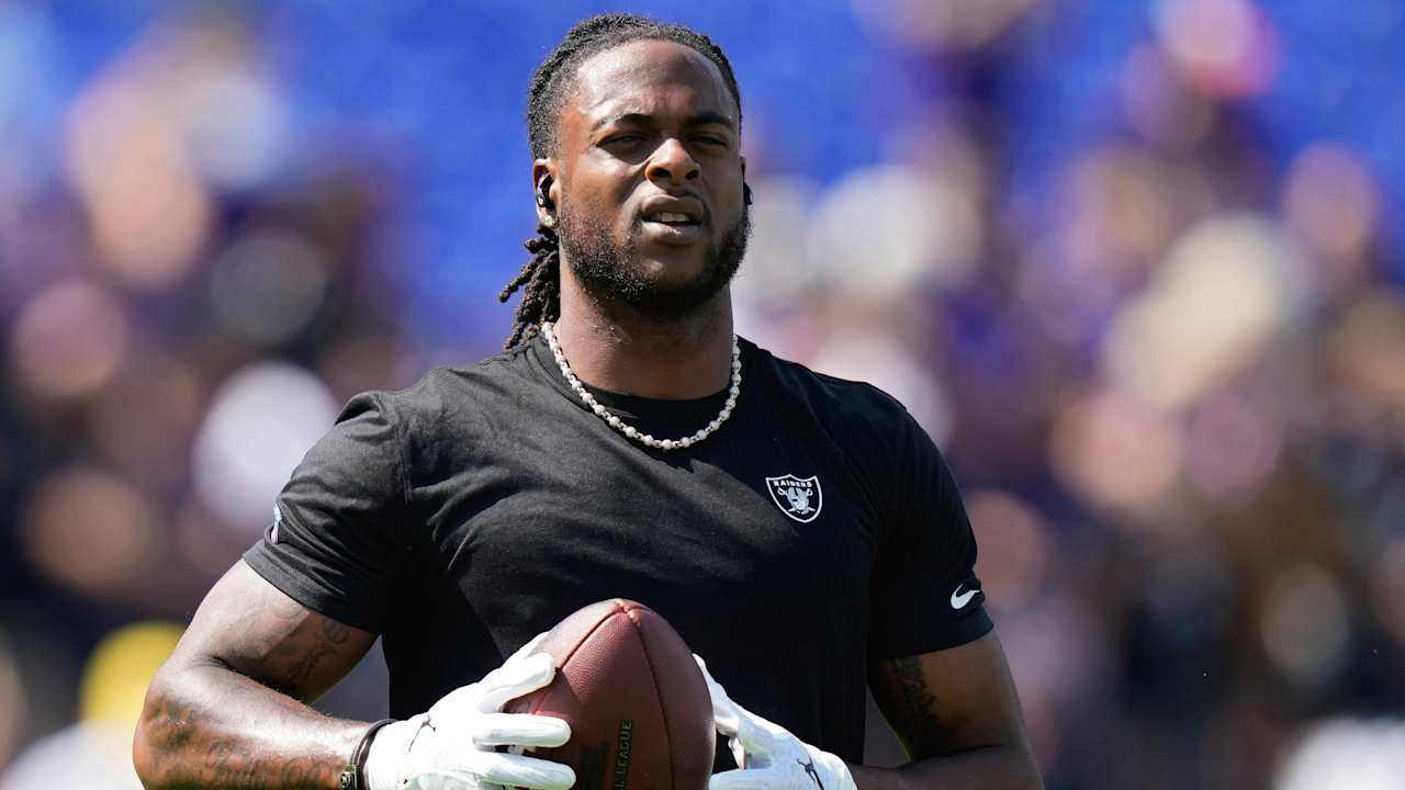 Les Raiders échangent le WR Davante Adams aux Jets contre un choix conditionnel de troisième ronde