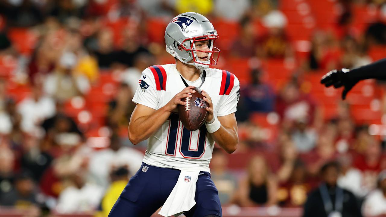 Patriots quarterback Drake Maye, first round pick, makes late debut in win over Jets