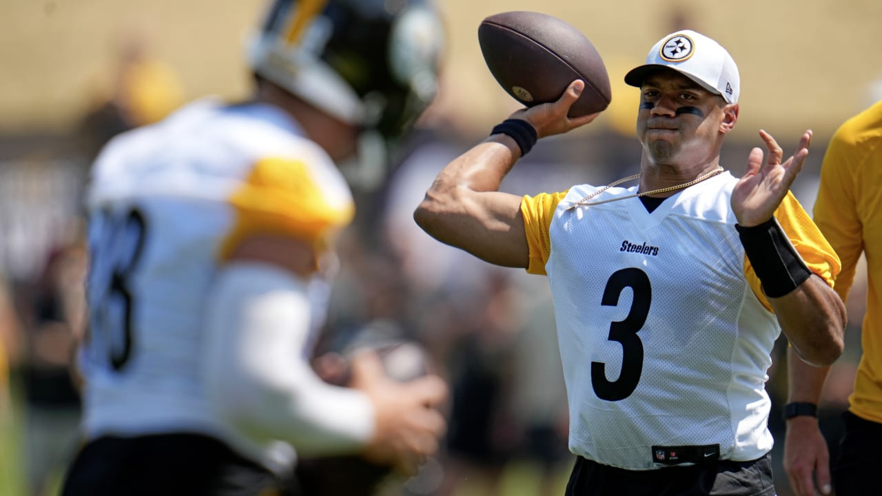 Russell Wilson (calf) returns to Steelers practice with limited participation