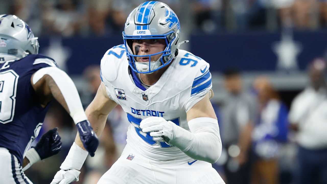 Lions DE Aidan Hutchinson carted off with serious lower leg injury, ruled out vs. Cowboys