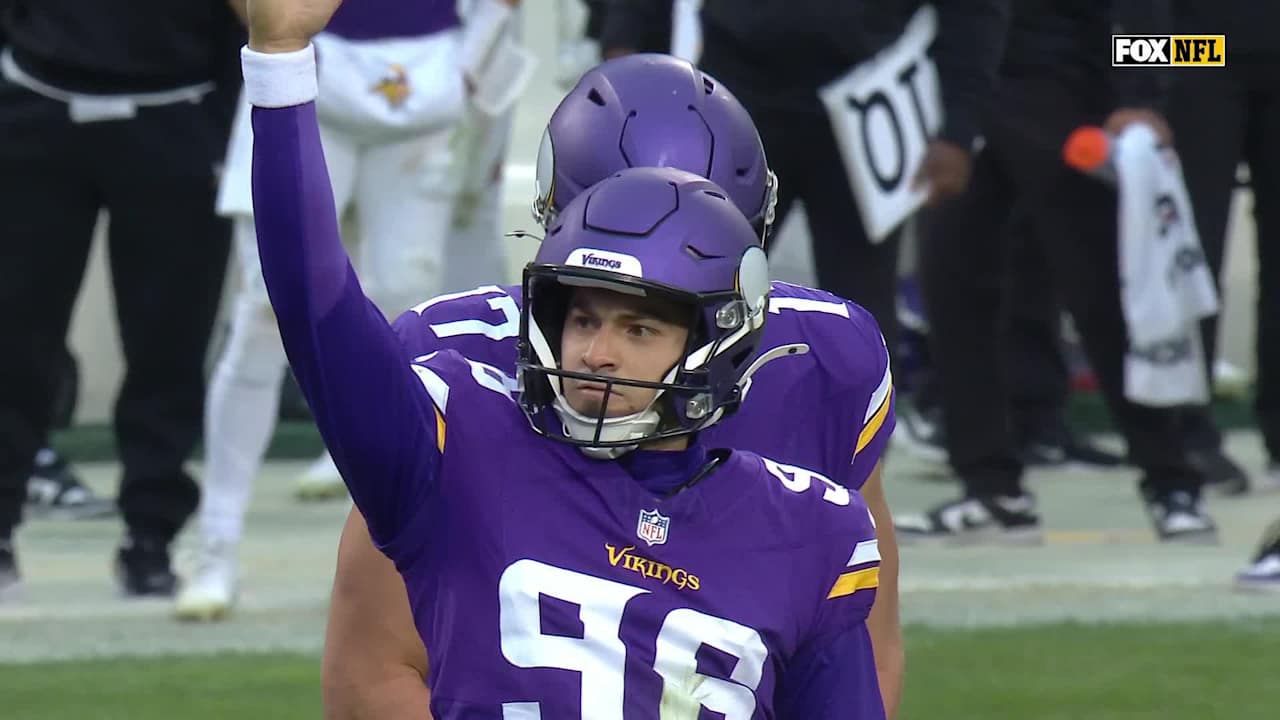 Minnesota Vikings kicker John Parker Romo gives Vikings OT win with 29yard FG