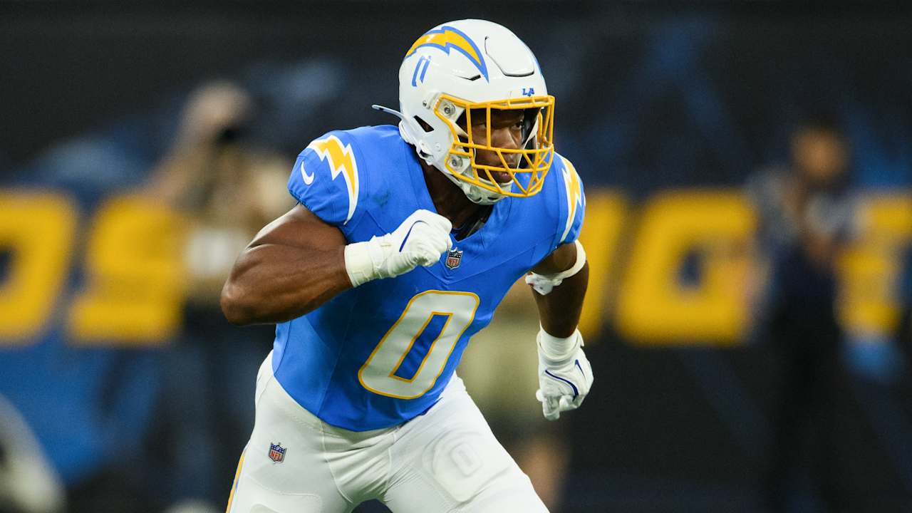 Chargers LB Daiyan Henley gives back to L.A. community, sees 'no ceiling' for Bolts in 2026