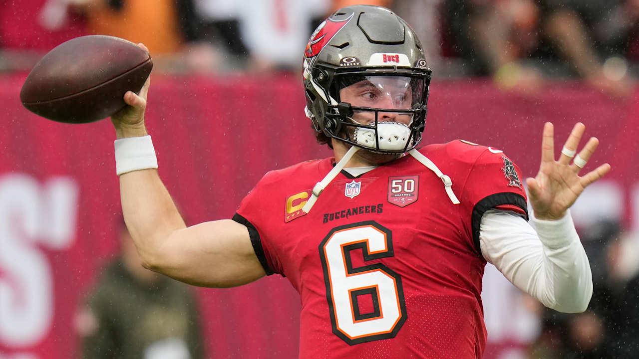 Lavonte David Points to Injuries as Root Cause of Baker Mayfield's 2025 Decline