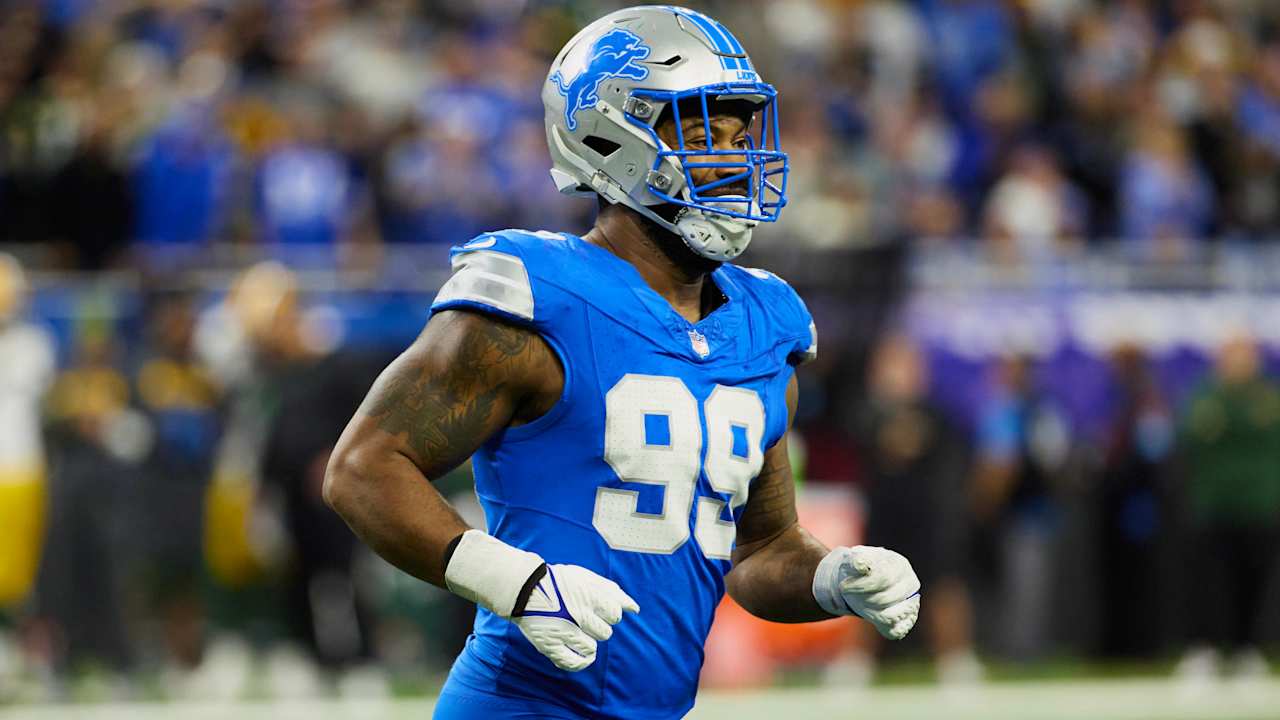 Broncos Sign 69-Sack, 3-Time Pro Bowler to Bolster One of League’s Best Defenses