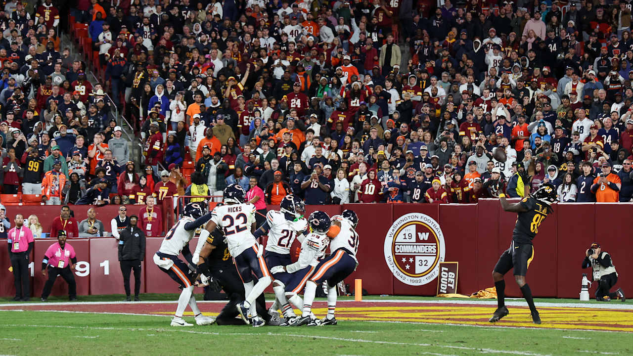 Commanders QB Jayden Daniels stuns the Bears with a “once in a lifetime” game-winning Hail Mary TD