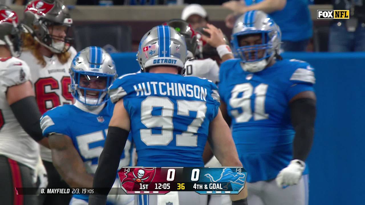 Detroit Lions defensive end Aidan Hutchinson forces fourth down with
