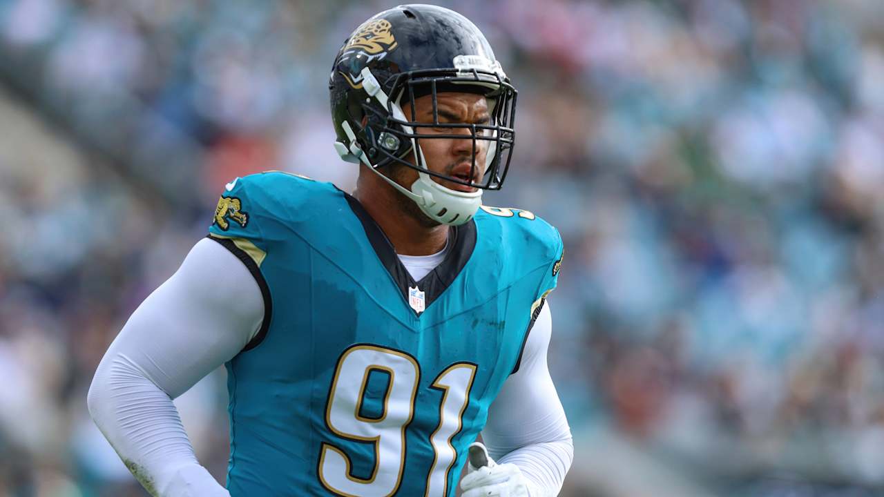 Jaguars' Arik Armstead plans to move back to interior, return to being