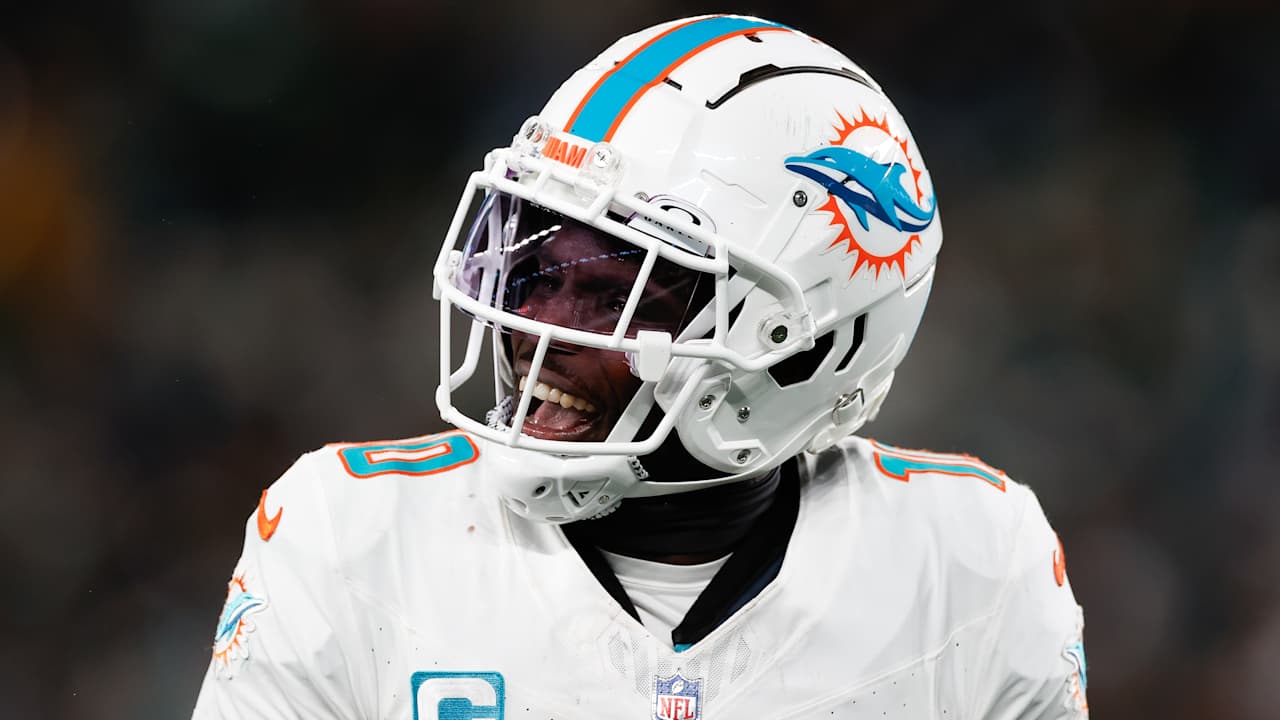 Tyreek Hill to fantasy owners ahead of Tua Tagovailoa's potential