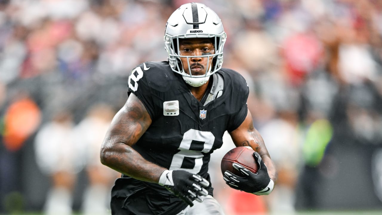 Packers Signing All-Pro Raiders Running Back Josh Jacobs - Sports