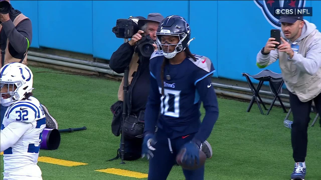 Tennessee Titans Quarterback Will Levis' 3-yard TD Pass To Wide ...