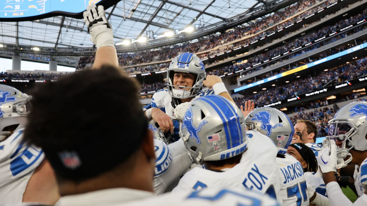 'Fast, physical and violent' Lions buoyed by four fourth-down conversions in win over Chargers