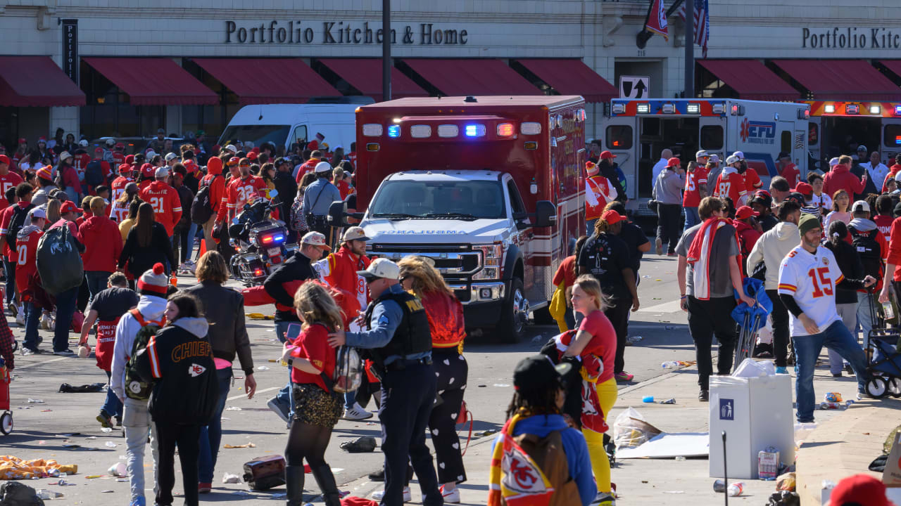 chiefs-parade-tn
