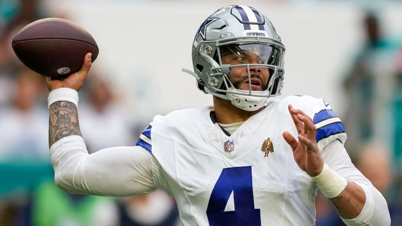 NFL Fantasy 2023 Start 'Em, Sit 'Em: Quarterbacks For Week 17