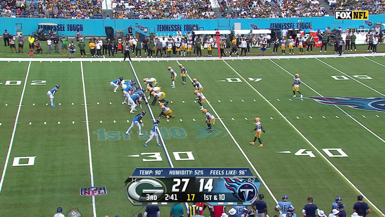 Tennessee Titans wide receiver DeAndre Hopkins left all alone in ...