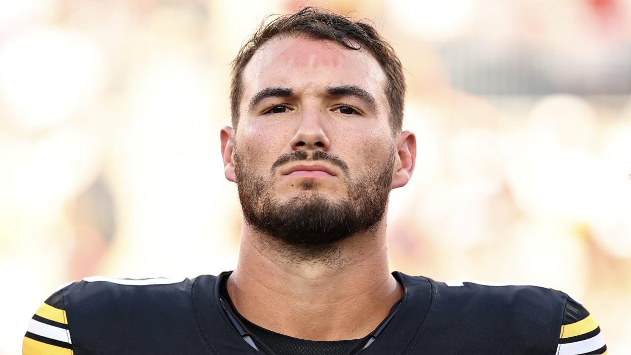 Steelers releasing QB Mitchell Trubisky after two seasons