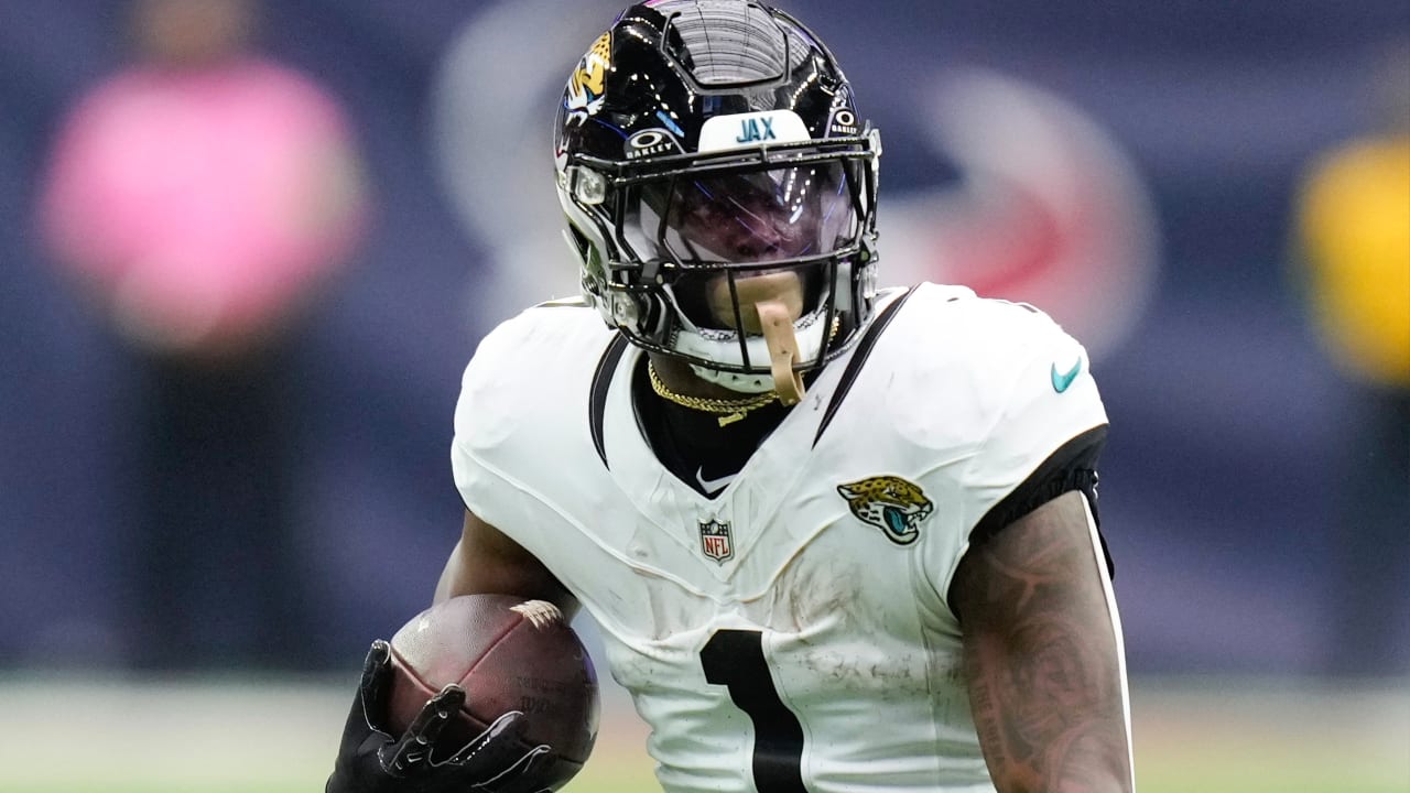 Jaguars RB Travis Etienne (ribs) expected to play vs. Bengals Monday night