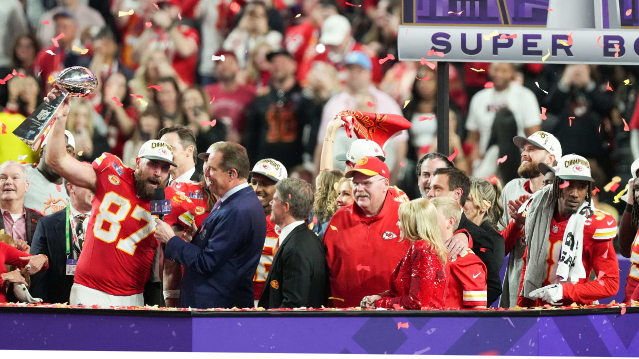 Kansas City Chiefs Playoff Schedule: Chiefs face 49ers in the 2024 Super  Bowl